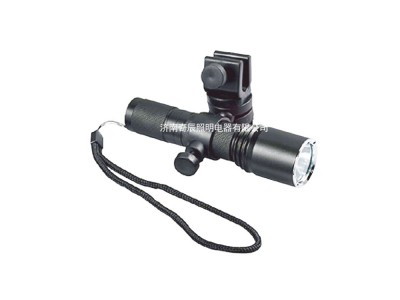 QC520A固態強光防水LED電筒